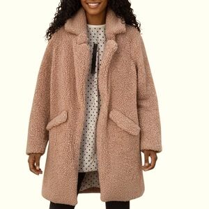 Forever Audrey Coat. Fluffy Rose Pink Sz S.